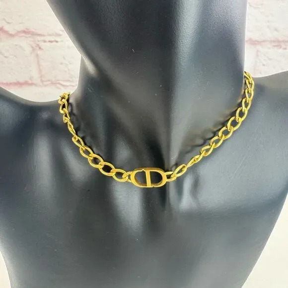 Christian Dior 30 Montaigne Petit Gold Chain Necklace - Picture 3 of 9